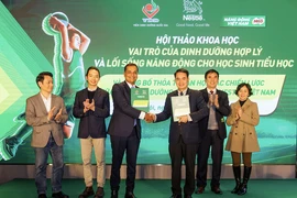 Nâng cao nhận thức về vai trò của dinh dưỡng và lối sống năng động