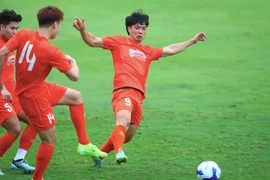 Chấn thương lại đeo bám Công Phượng