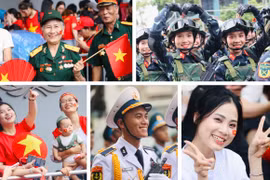 Những khuôn mặt rạng rỡ sáng bừng lễ tổng duyệt A80