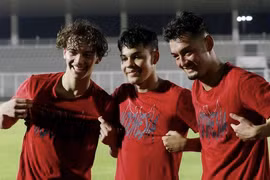 LĐBĐ Indonesia thuyết phục 7 cầu thủ Hà Lan nhập tịch