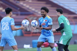 Trận Lào - Việt Nam đá muộn hơn 1 ngày