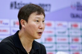 HLV Kim Sang-sik hứa mang tin vui trong trận chia tay năm 2025