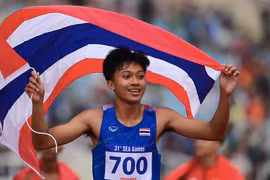 'Thần đồng' điền kinh Thái Lan giành huy chương lịch sử
