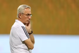 HLV Marwijk sợ học trò chủ quan, mất tập trung khi tái đấu tuyển Việt Nam