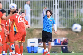 VFF lên tiếng về tương lai HLV Gong Oh-kyun