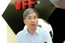 Trưởng đoàn ĐT Việt Nam kể chuyện hậu trường đội tuyển, bảo vệ HLV Troussier