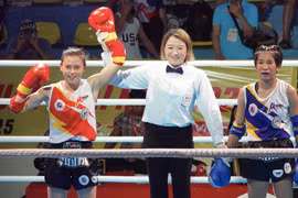 Thắng lớn trên sân nhà, HLV tuyển Muay nhắc học trò "không ngủ quên trên chiến thắng"