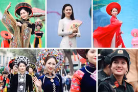 Nét duyên dáng và dịu dàng của nữ chiến sỹ Công an nhân dân trong tà áo dài truyền thống