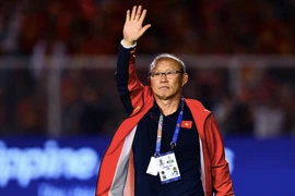 Chọn HLV cho tuyển Việt Nam: Đừng vì 'cái bóng' ông Park Hang-seo