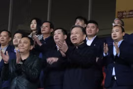 Bộ trưởng Tô Lâm dự khán, cổ vũ CLB Công an Hà Nội so tài Viettel FC