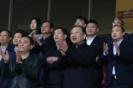Bộ trưởng Tô Lâm dự khán, cổ vũ CLB Công an Hà Nội so tài Viettel FC