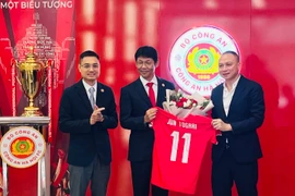 CLB Công an Hà Nội ra mắt Giám đốc Thương mại