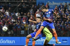 Giải VĐQG Thái Lan phải kết thúc sớm để tiết kiệm chi phí
