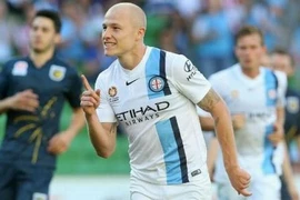 Australia gọi 26 'ngoại binh' đấu tuyển Việt Nam, có cựu cầu thủ Man City