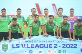 Cầu thủ Cần Thơ chấp nhận đá trận cuối, hạng Nhất chờ ngày hạ màn