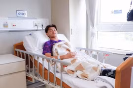 Tiền đạo trẻ Bùi Vĩ Hào lỡ hẹn một loạt giải đấu