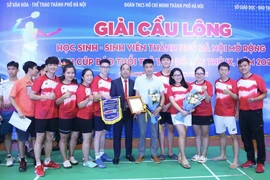 Tưng bừng khai mạc giải cầu lông học sinh sinh viên Hà Nội mở rộng 2022