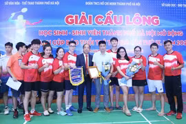 Tưng bừng khai mạc giải cầu lông học sinh sinh viên Hà Nội mở rộng 2022