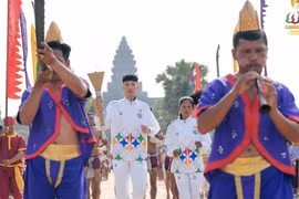Ngọn đuốc SEA Games 32 tới Hà Nội