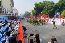 Tưng bừng khai mạc Đại hội TDTT quận Hoàn Kiếm năm 2022