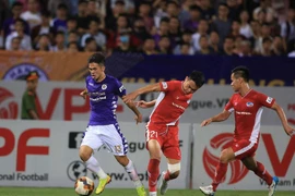 Tối đa 3.000 khán giả được xem chung kết Viettel - Hà Nội