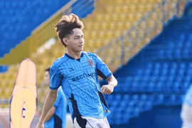 Hồi hộp với chấn thương của "sao" trẻ tuyển Việt Nam