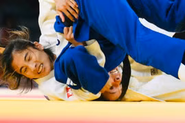 VĐV Việt Nam đầu tiên phải chia tay Olympic Paris