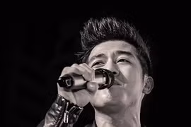 Đinh Ứng Phi Trường xin lỗi sau khi "đá đểu" giới tính Noo Phước Thịnh