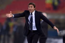 Giới hâm mộ Chelsea chào đón tin vui về Conte