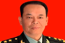 Khai trừ Phó Tư lệnh quân khu Thành Đô khỏi Đảng Cộng sản Trung Quốc.