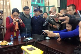 Tranh luận quanh chuyện phát ấn ở Hoàng thành Thăng Long