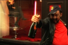 Bất ngờ với video chống mại dâm tại EURO 2016