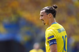 Ibrahimovic chia tay sự nghiệp thi đấu quốc tế