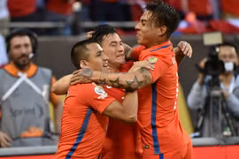 Hủy diệt Colombia, Chile tái đấu Argentina tại chung kết Copa America 