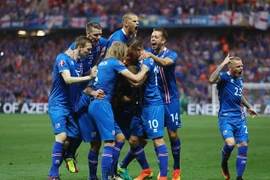 Gây sốc cho "Sư tử" Anh, Iceland viết chuyện cổ tích tại EURO 2016