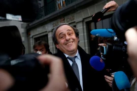 FIFA bật đèn xanh để huyền thoại Platini góp mặt tại EURO 2016