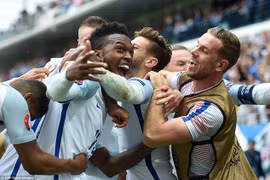 Anh 2-1 Wales: "Tam sư" ngược dòng ngoạn mục