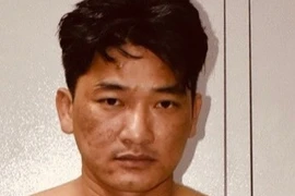 Hình phạt nào cho đối tượng bắt giữ, cưỡng đoạt tài sản, hiếp dâm bạn gái cũ?