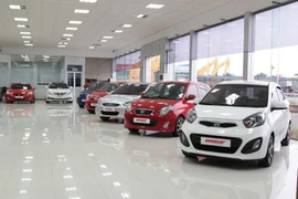 Vì sao chi phí mua ô tô có thể tăng mạnh từ 1/1/2024?