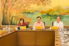 Bí thư Thành uỷ Hà Nội: Cải tạo chung cư cũ phải gắn với tái thiết đô thị