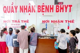 Từ hôm nay, 1-11: Những đối tượng nào được Nhà nước hỗ trợ trên 70% mức đóng bảo hiểm y tế?