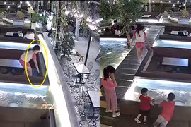 Cha bé gái nhặt được ví 200 triệu đồng trả lại sau 2 tháng có phạm pháp?