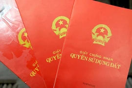 Hàng loạt trường hợp không được thế chấp 'sổ đỏ'