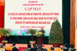 Công an Hà Nội gặp mặt, chúc Tết cán bộ lãnh đạo hưu trí