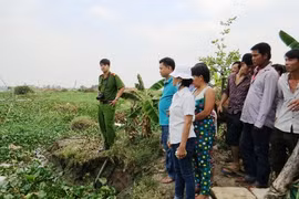 Đi câu cá, hoảng hốt phát hiện thi thể cô gái dưới sông