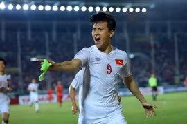 Cựu binh lập công, tuyển Việt Nam ra quân thắng lợi tại AFF Cup 2016