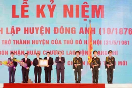 Huyện Đông Anh nhận Huân chương Lao động nhân kỷ niệm 140 năm thành lập