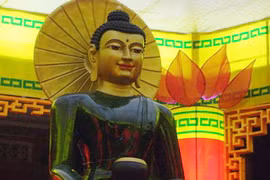 Tượng Phật ngọc hòa bình thế giới trở lại Việt Nam