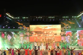 400 diễn viên tham dự Ngày Văn hóa các dân tộc