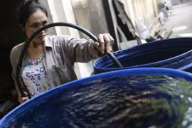 Ngoại thành Hà Nội: Sắp hết cảnh nước sạch giá cao